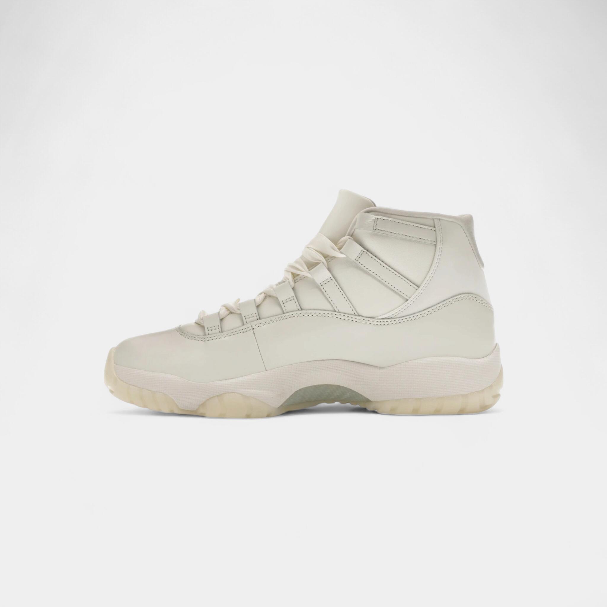 Jordan 11 Retro Pearl (Women's) 4/4