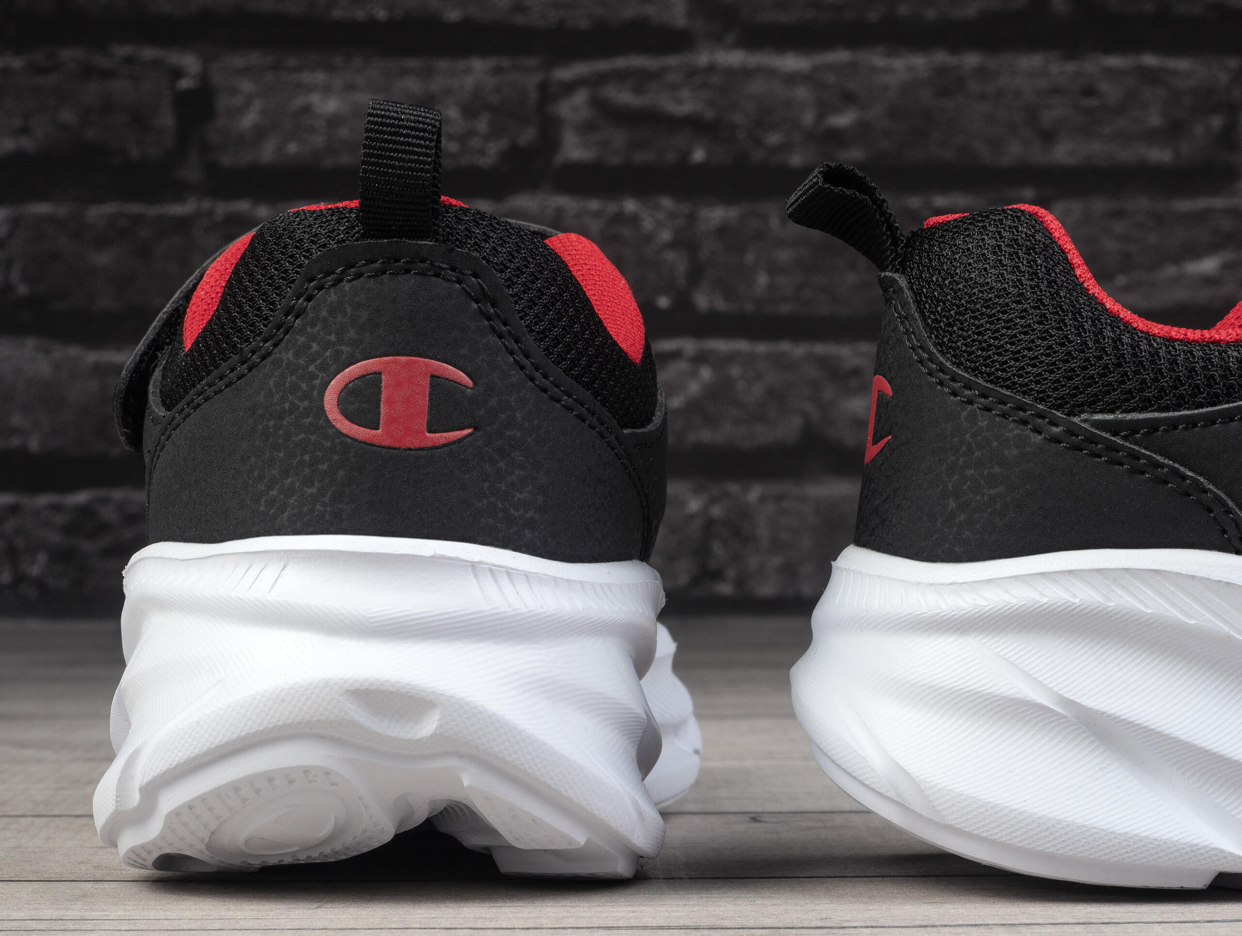 Buty dziecięce sportowe Champion HRO B PS LOW CUT SHOE 5/6