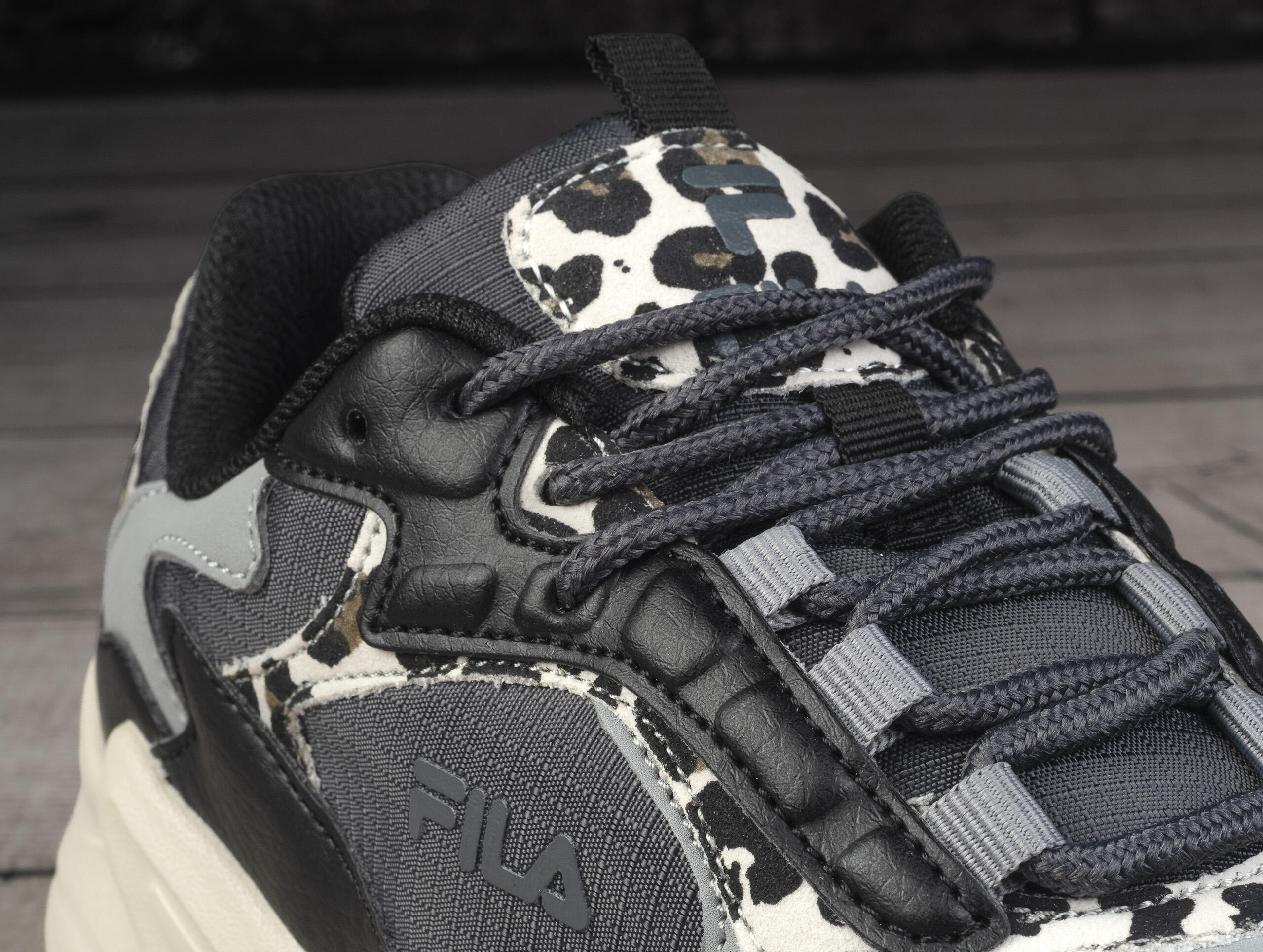 Buty sportowe sneakersy damskie Fila COLLENE A WMN 6/6