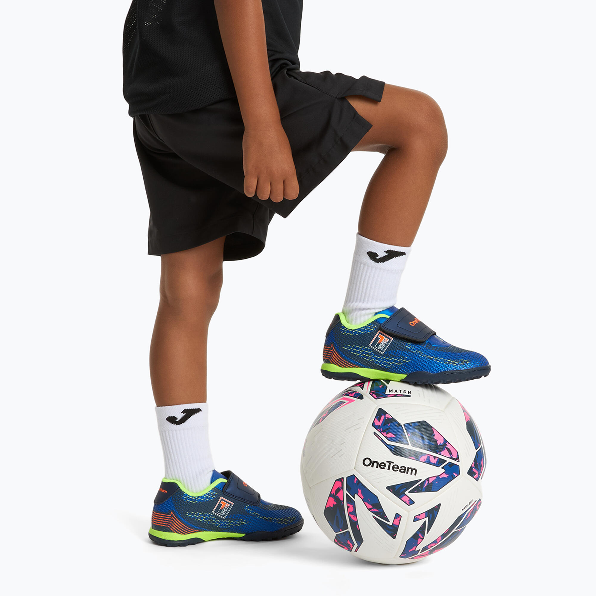 Buty piłkarskie dziecięce OneTeam Robero Junior TF 3/7