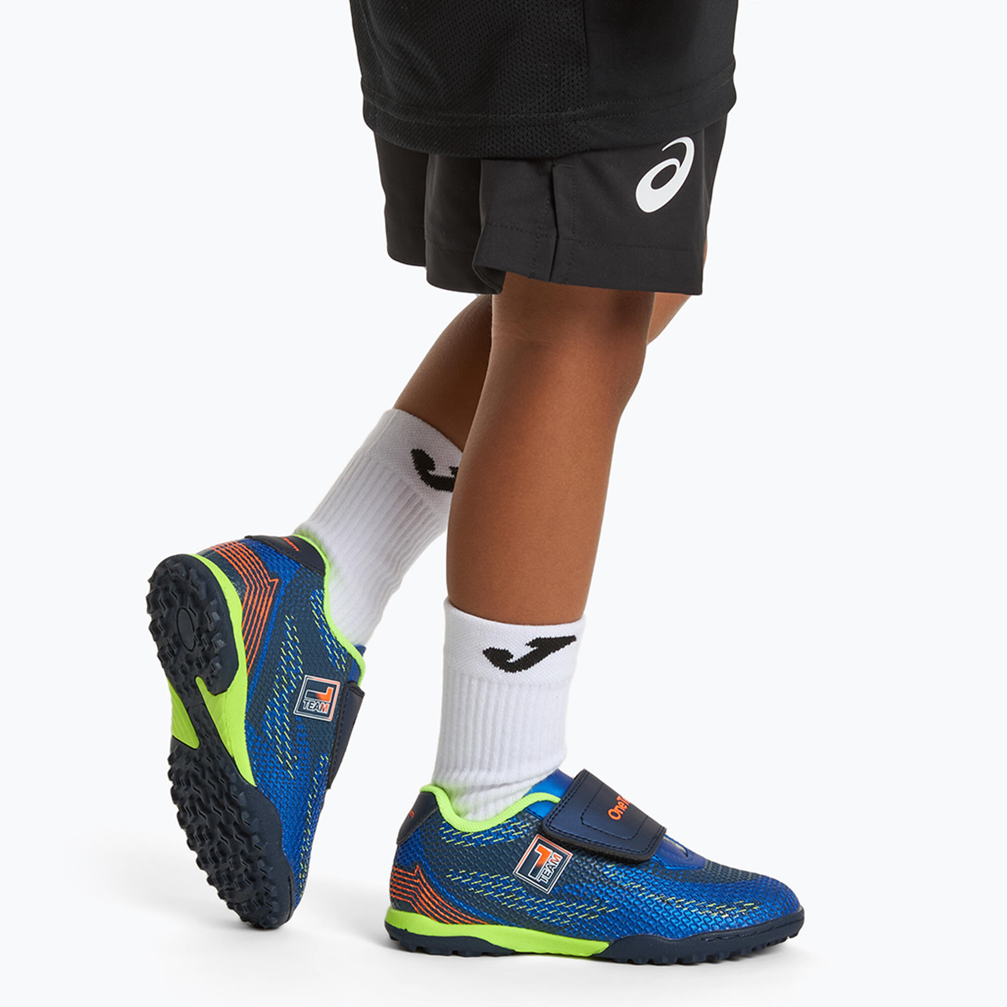 Buty piłkarskie dziecięce OneTeam Robero Junior TF 2/7