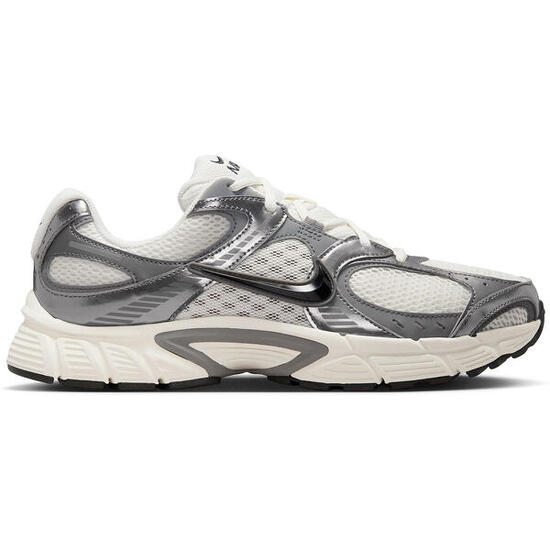 Sneaker NIKE V5 RNR