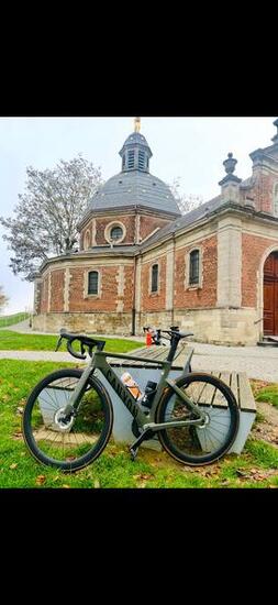 Entre Particuliers - CANYON AEROAD CF SLX 2025