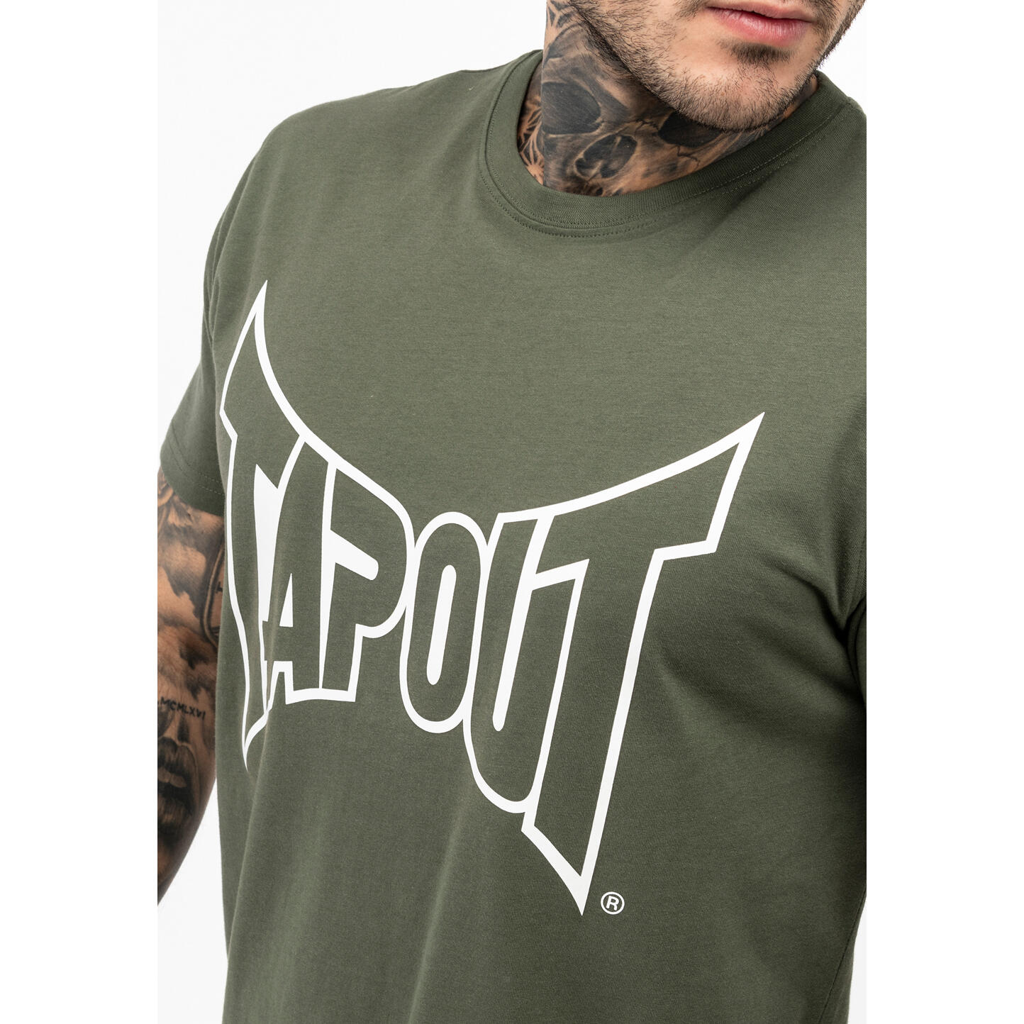 T-shirt dal taglio classico Tapout Basic 4/5