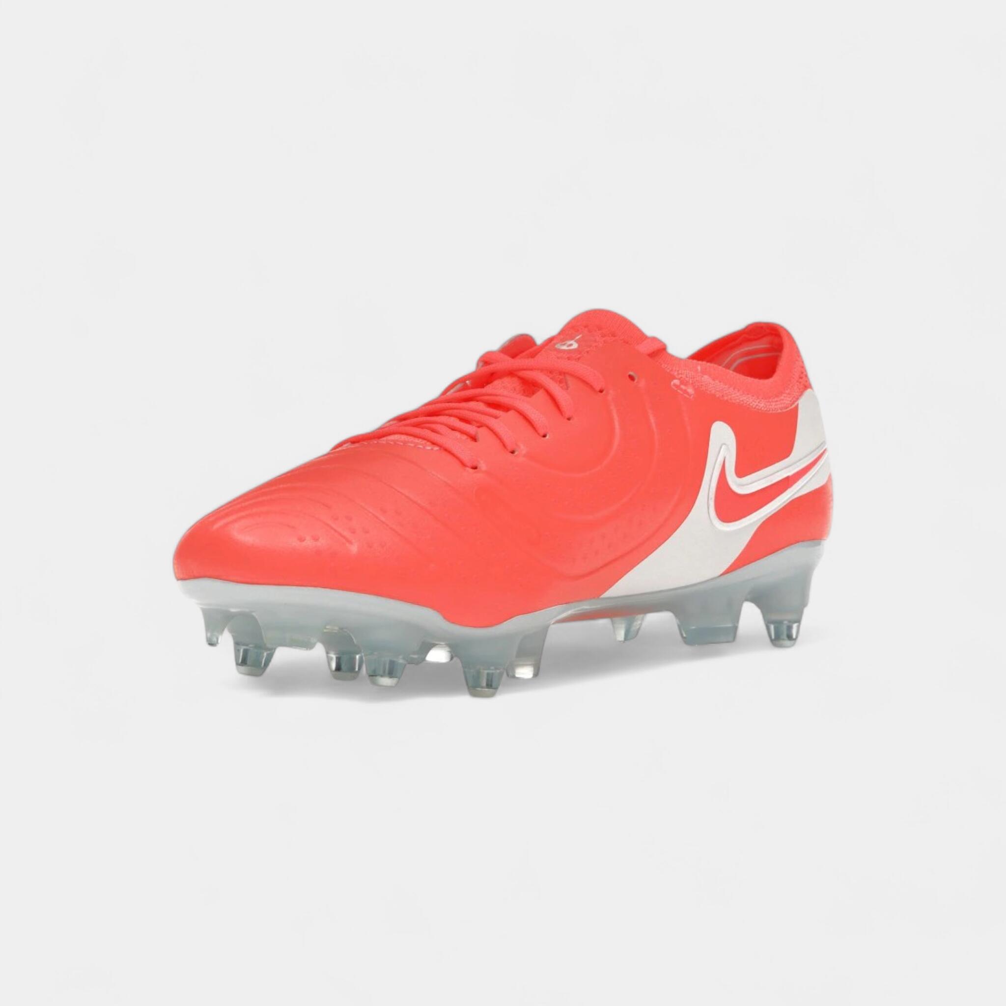 Nike Tiempo Legend 10 Elite SG Mad Energy Pack 3/5