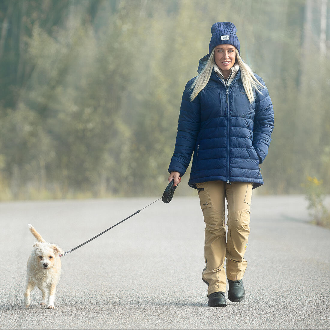 Warme Jacke für Damen in Marineblau 2/7
