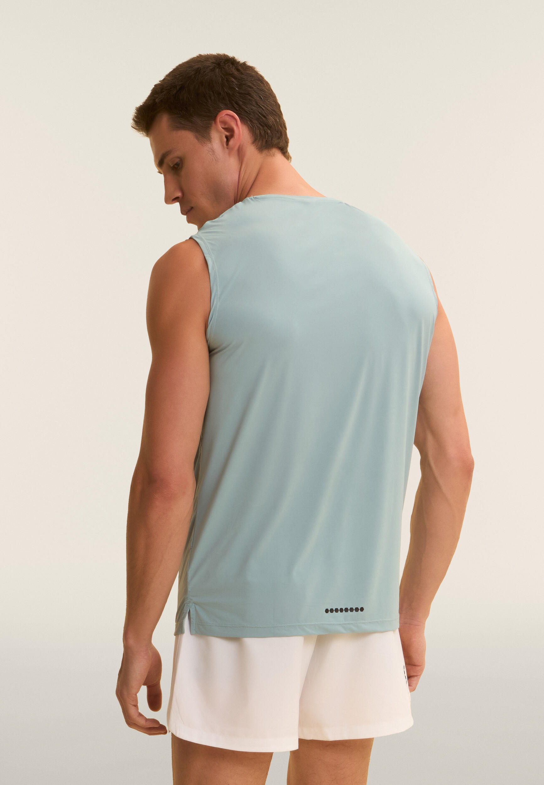 Camiseta sin mangas en tejido de secado rápido 3/4