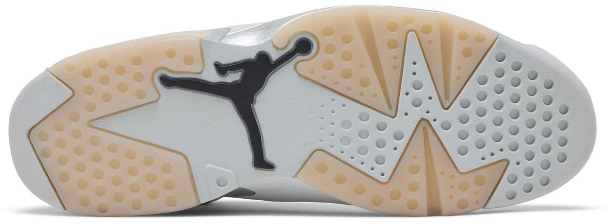 Air Jordan x Paris Saint-Germain 6 Retro Metallic Silver 3/5