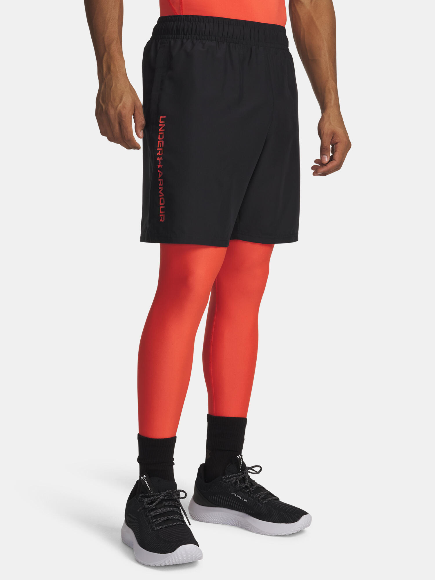 UNDER ARMOUR picture