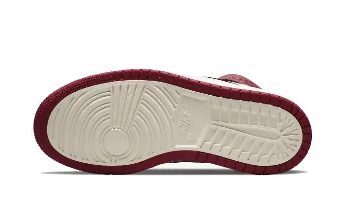 Air Jordan 1 High Zoom CMFT Patent Red (FW) 3/3