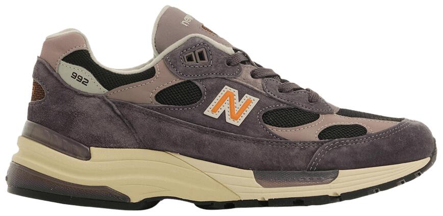 NEW BALANCE picture