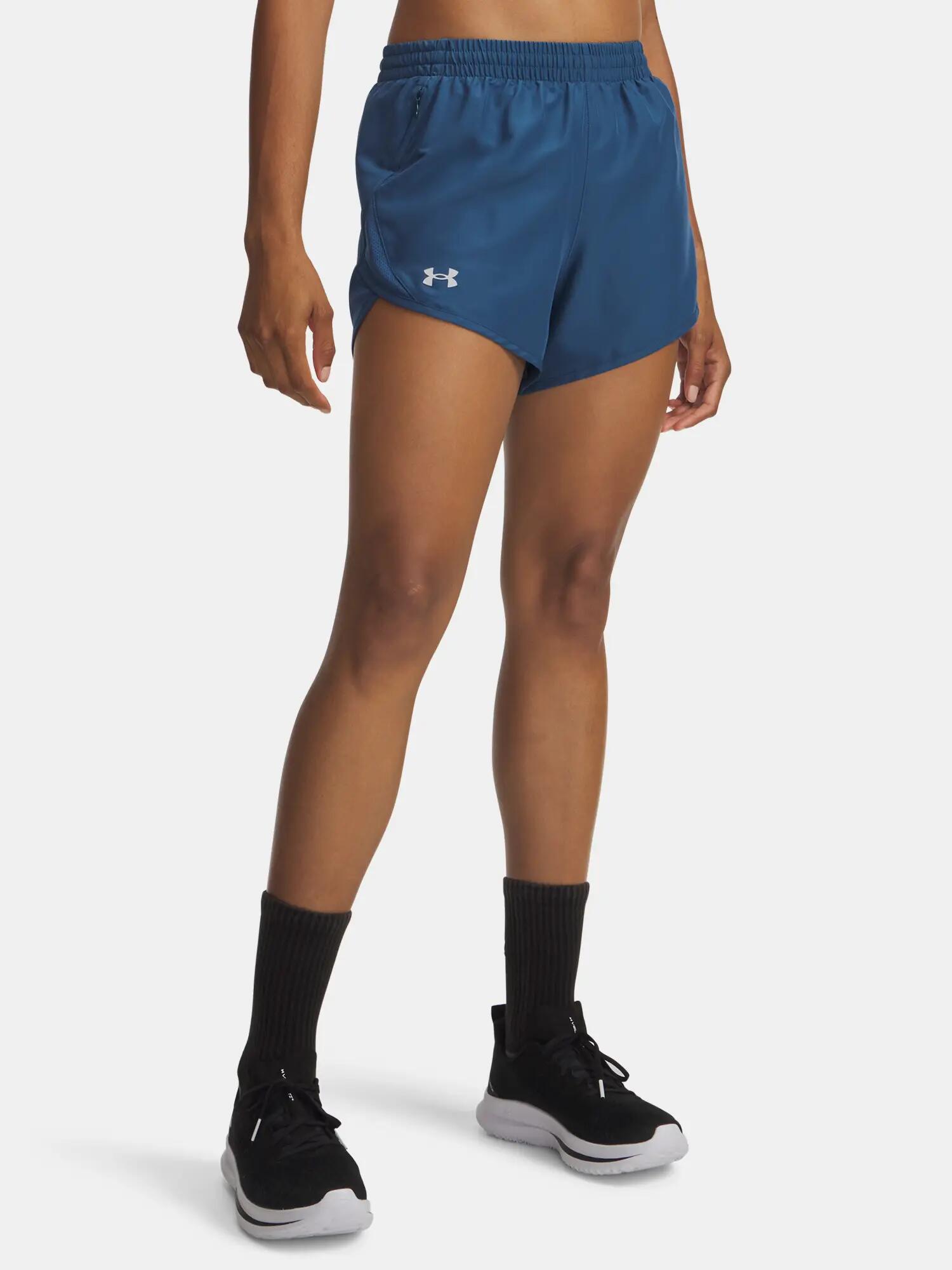 UNDER ARMOUR picture