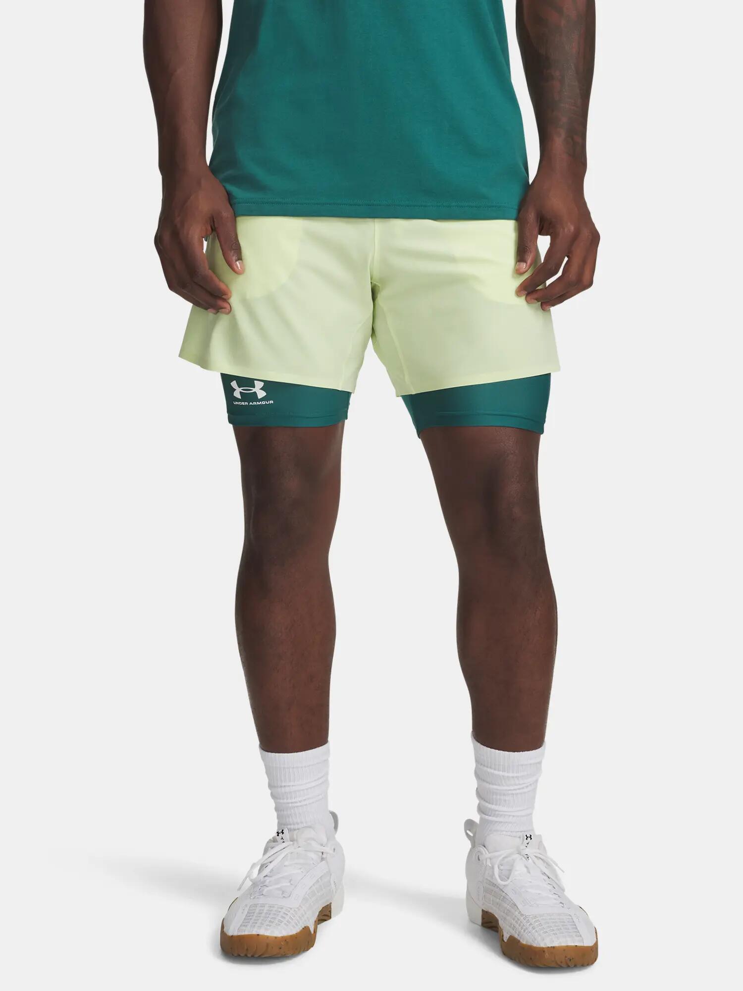 UNDER ARMOUR picture