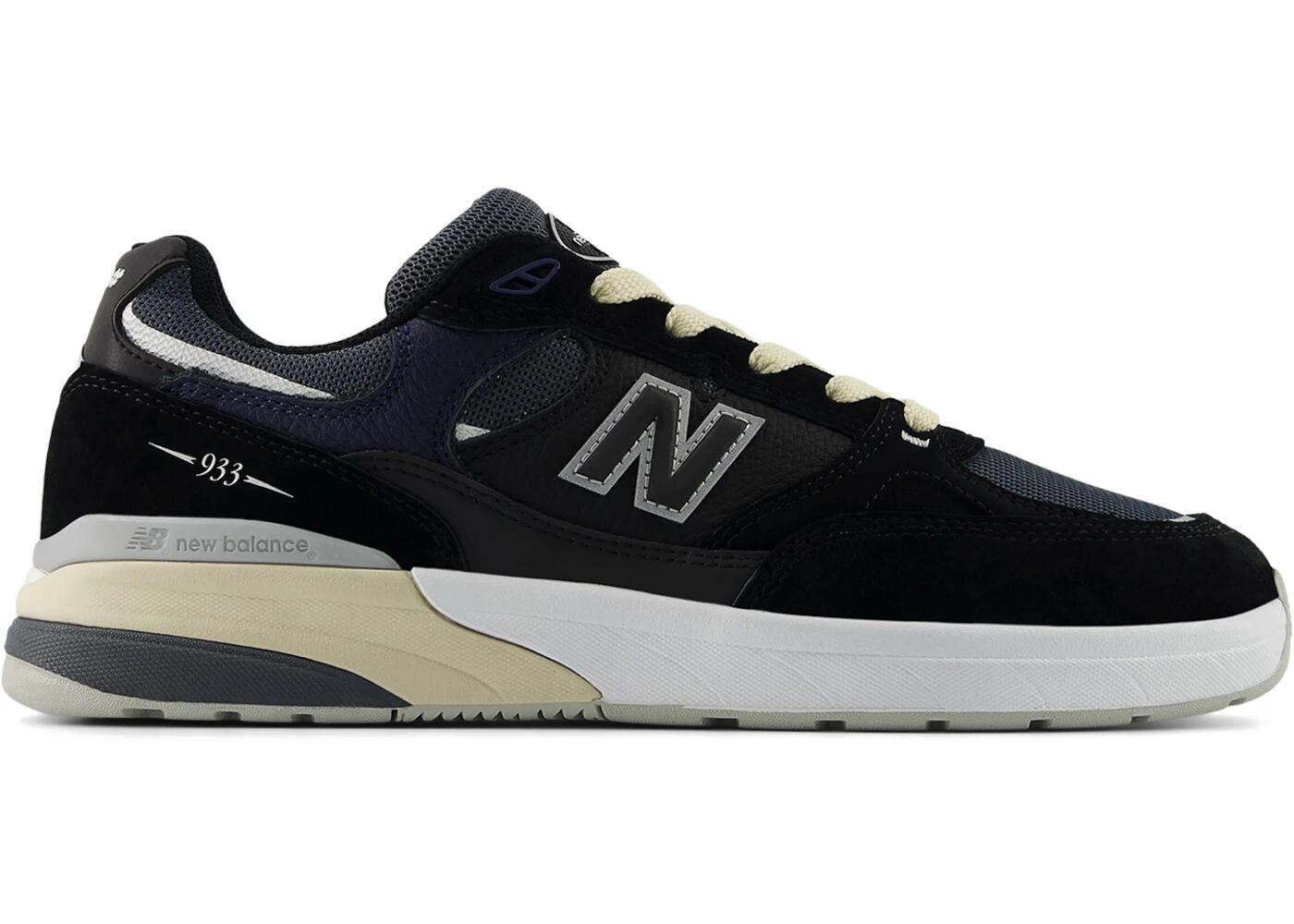 NEW BALANCE picture