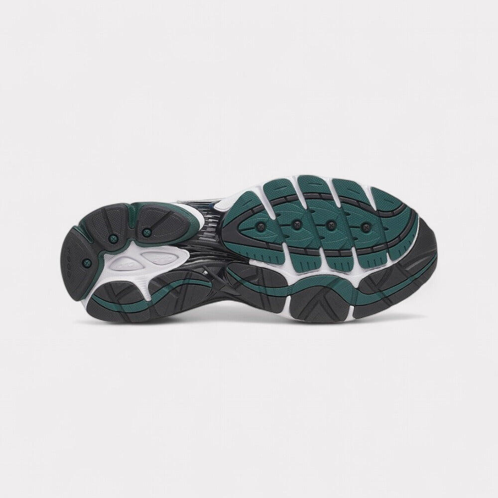 Saucony Progrid Omni 9 - White Pine Green 6/7