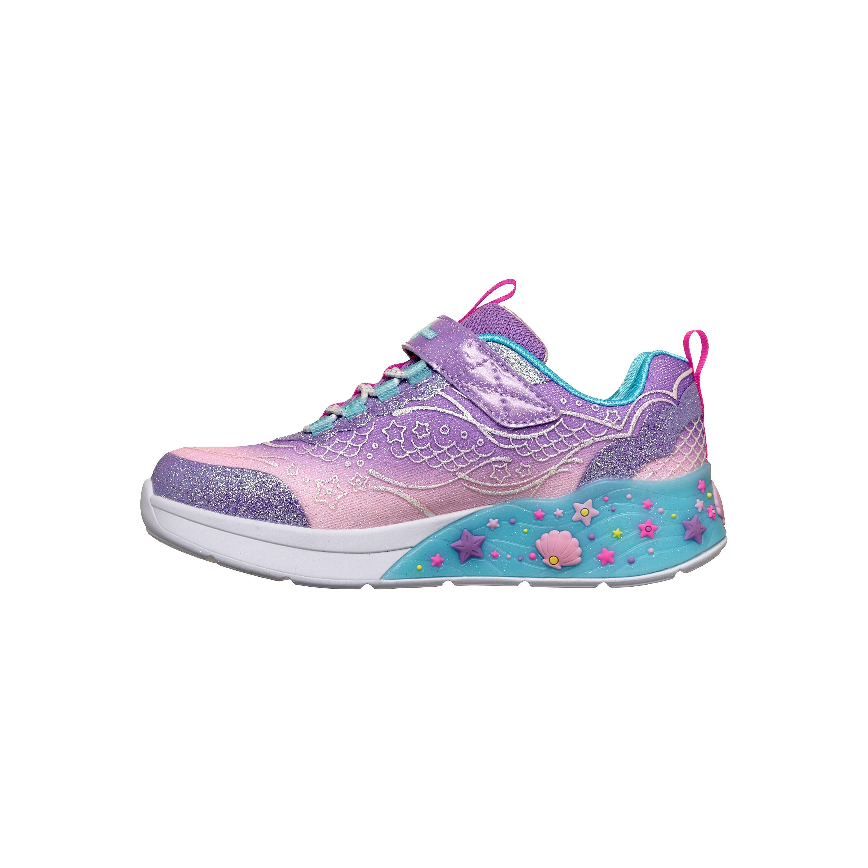 SKECHERS picture