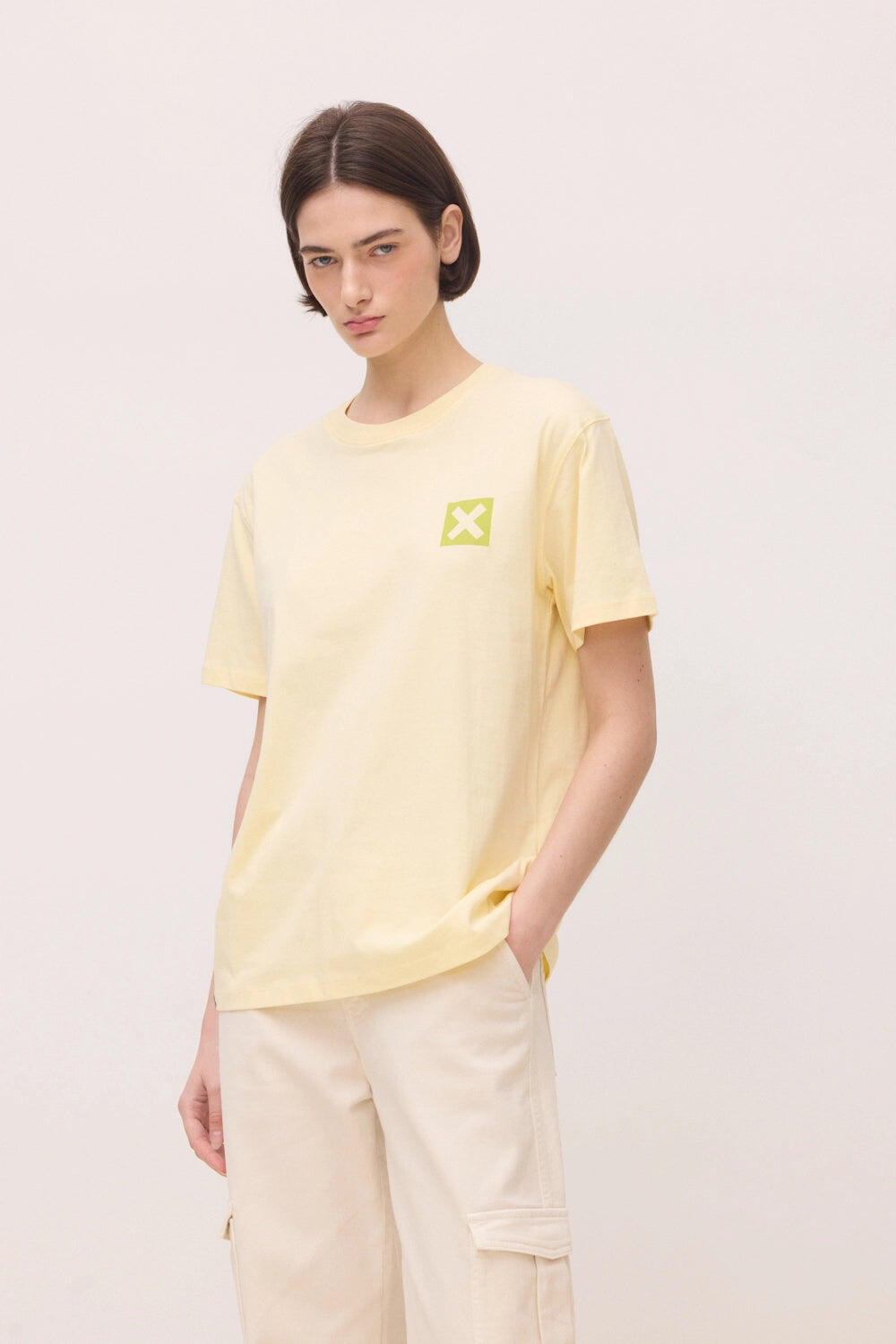 Camiseta Blue Banana Light Yellow de Algodón 100% Orgánico 4/6