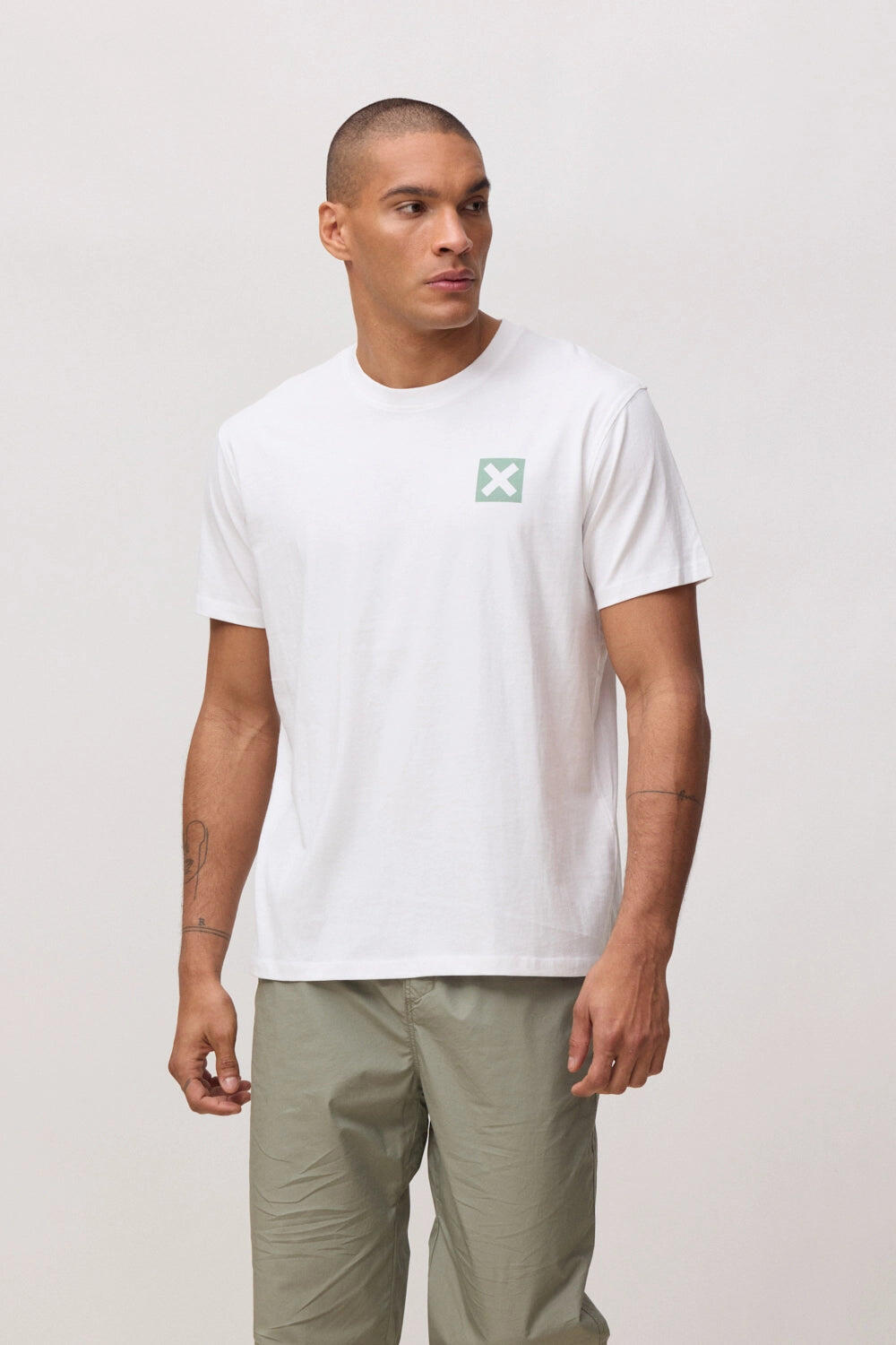 Camiseta Blue Banana Blanca de Algodón 100% Orgánico 1/6
