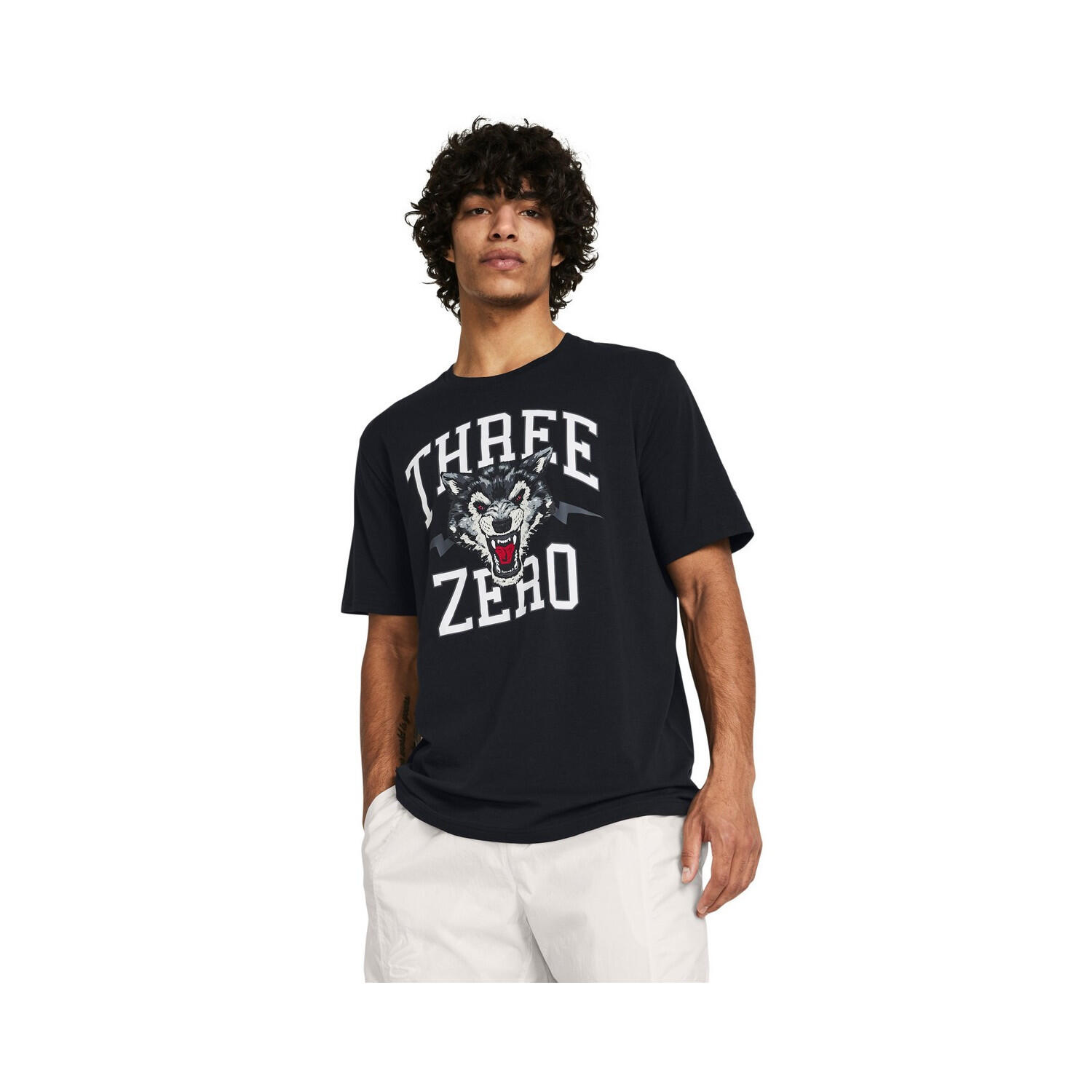 UNDER ARMOUR picture