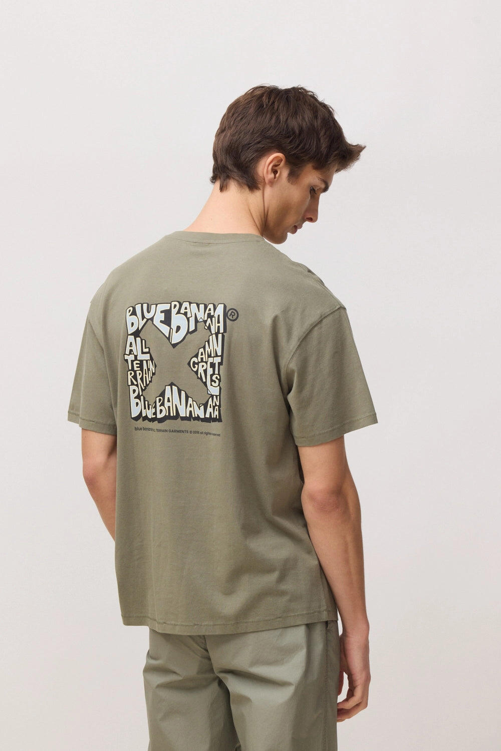 Camiseta Blue Banana Olive Green de Algodón 100% Orgánico 2/7