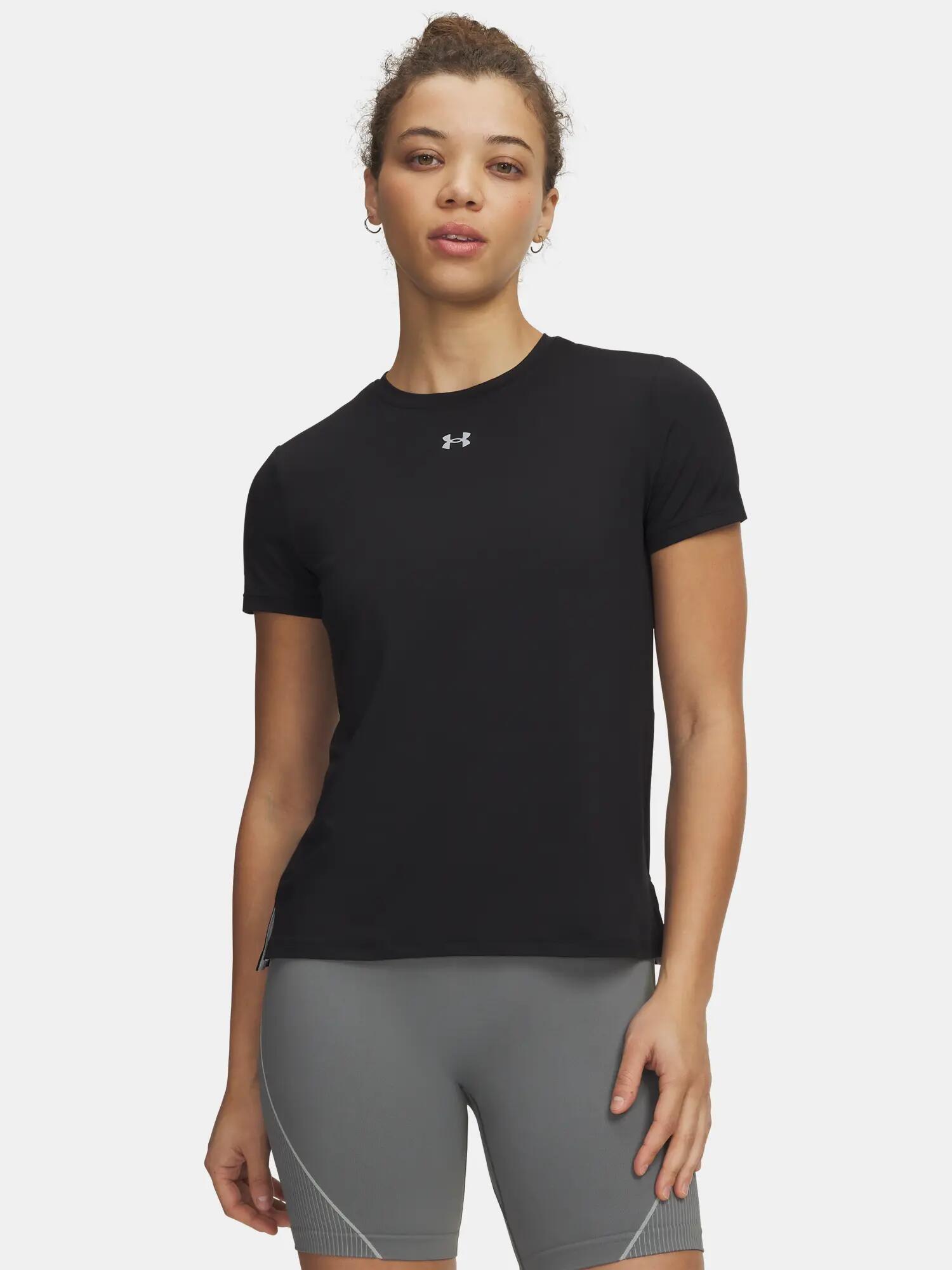 UNDER ARMOUR picture