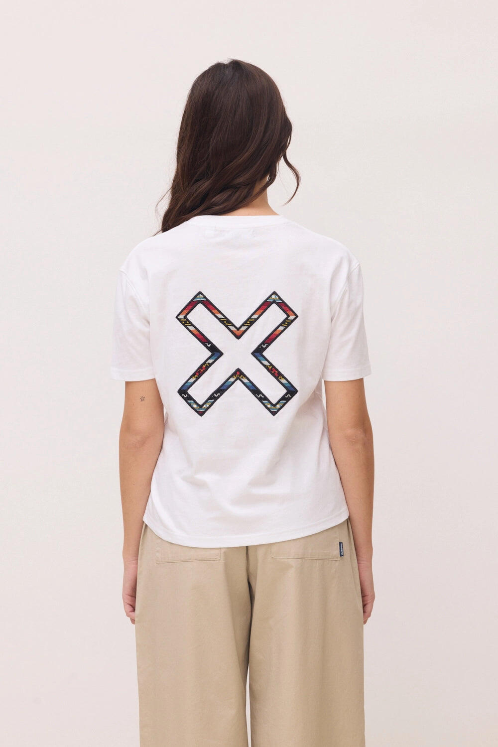 Camiseta Mujer Blue Banana Blanca de Algodón 100% Orgánico 2/3