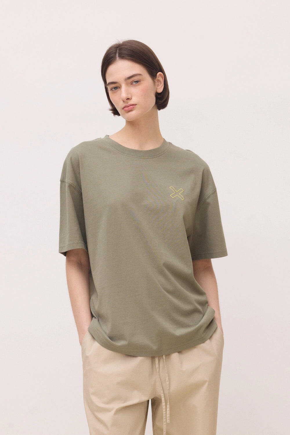 Camiseta Blue Banana Olive Green de Algodón 100% Orgánico 4/7