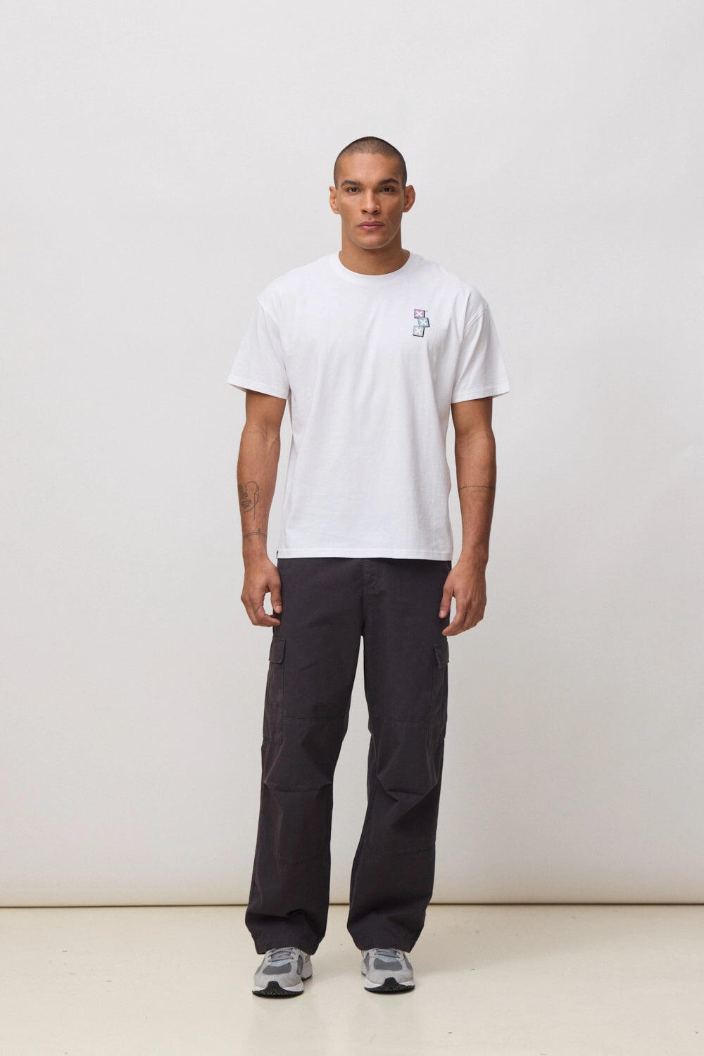 Camiseta Blue Banana Blanca de Algodón 100% Orgánico 3/6