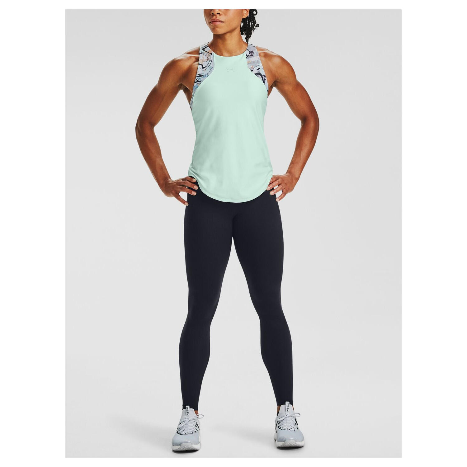 UNDER ARMOUR picture