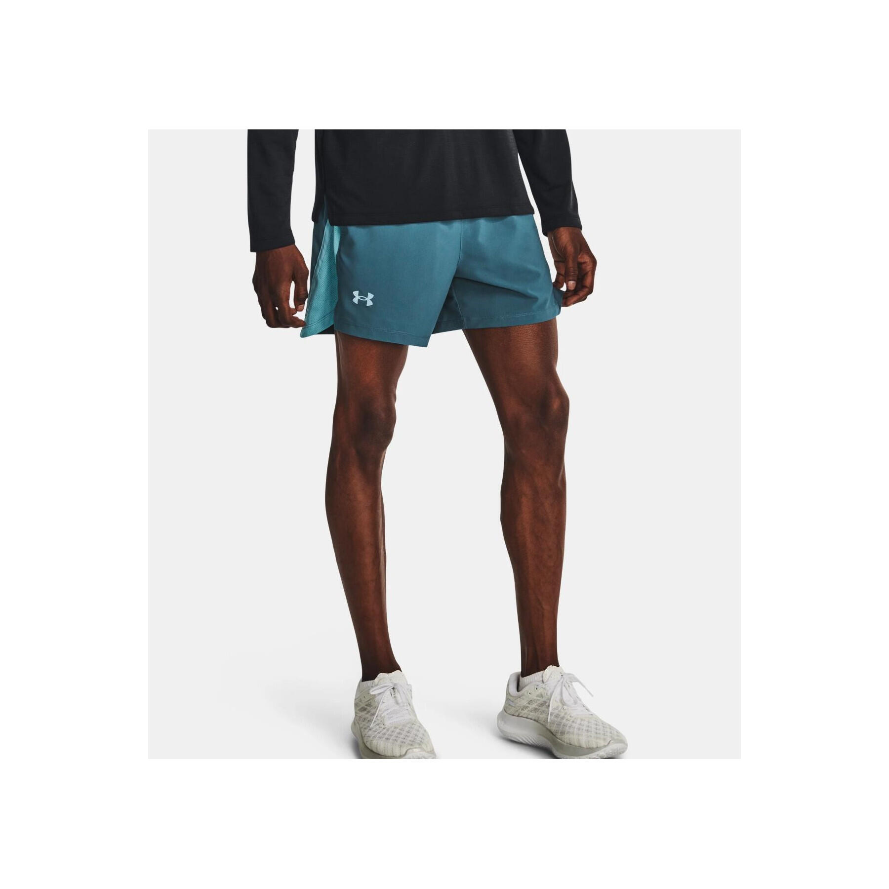 UNDER ARMOUR picture