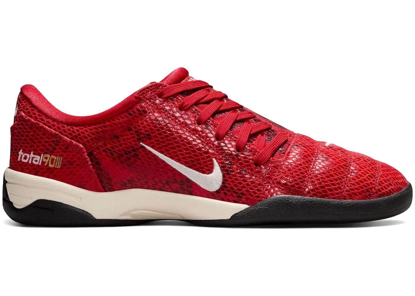 Nike Women's Total 90 SE Fire Red Snakeskin 2/2