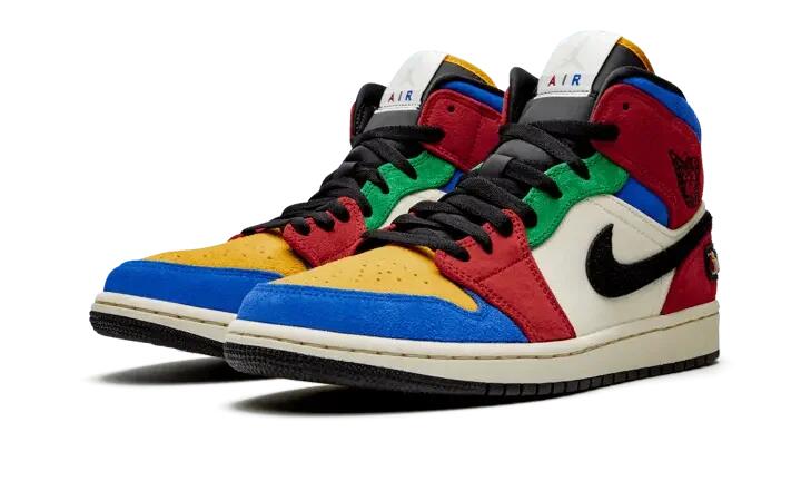 Jordan 1 Mid SE Fearless Blue the Great 2/4