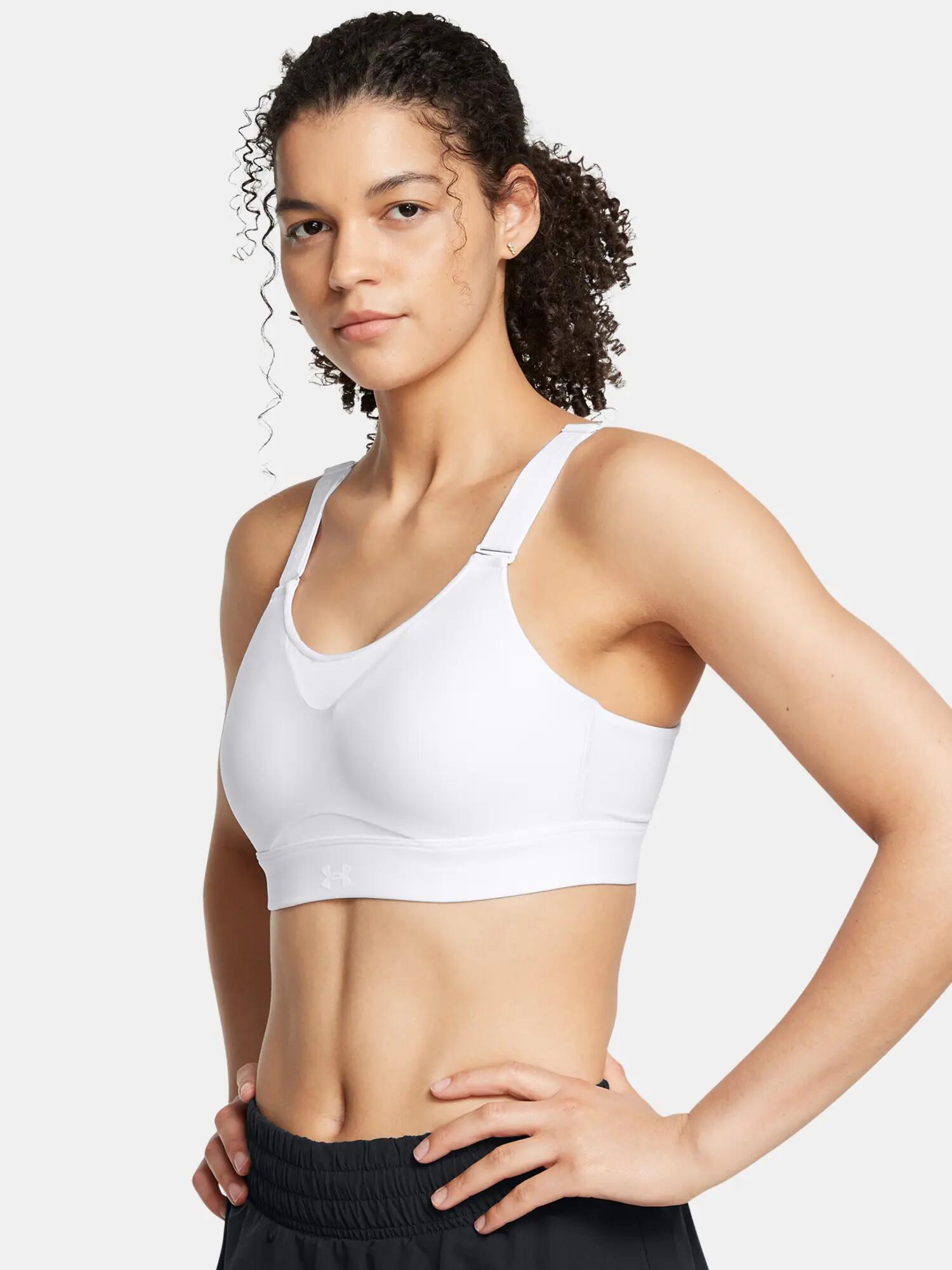 UNDER ARMOUR picture