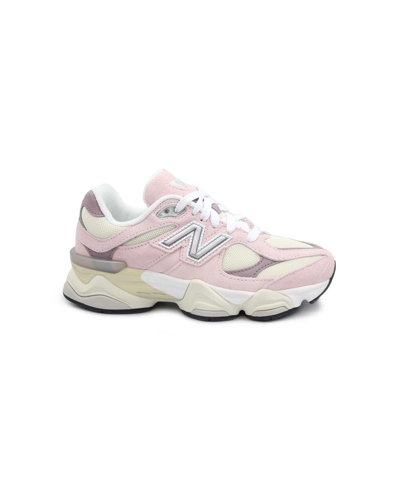 NEW BALANCE picture