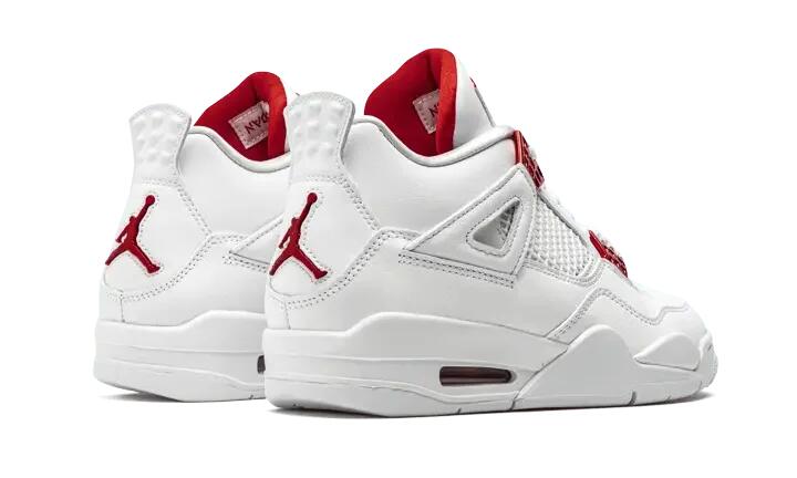 Jordan 4 Retro Metallic Red 3/4