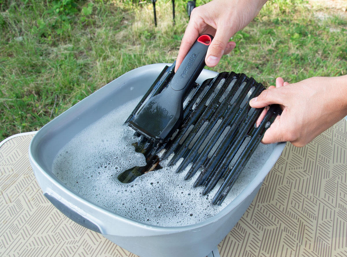 NomadiQ BBQ schoonmaakset 4/6