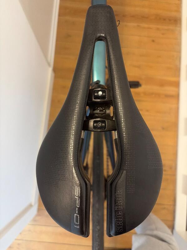 Entre Particuliers - Vélo de course Olympia SRAM / mt 53 5/6