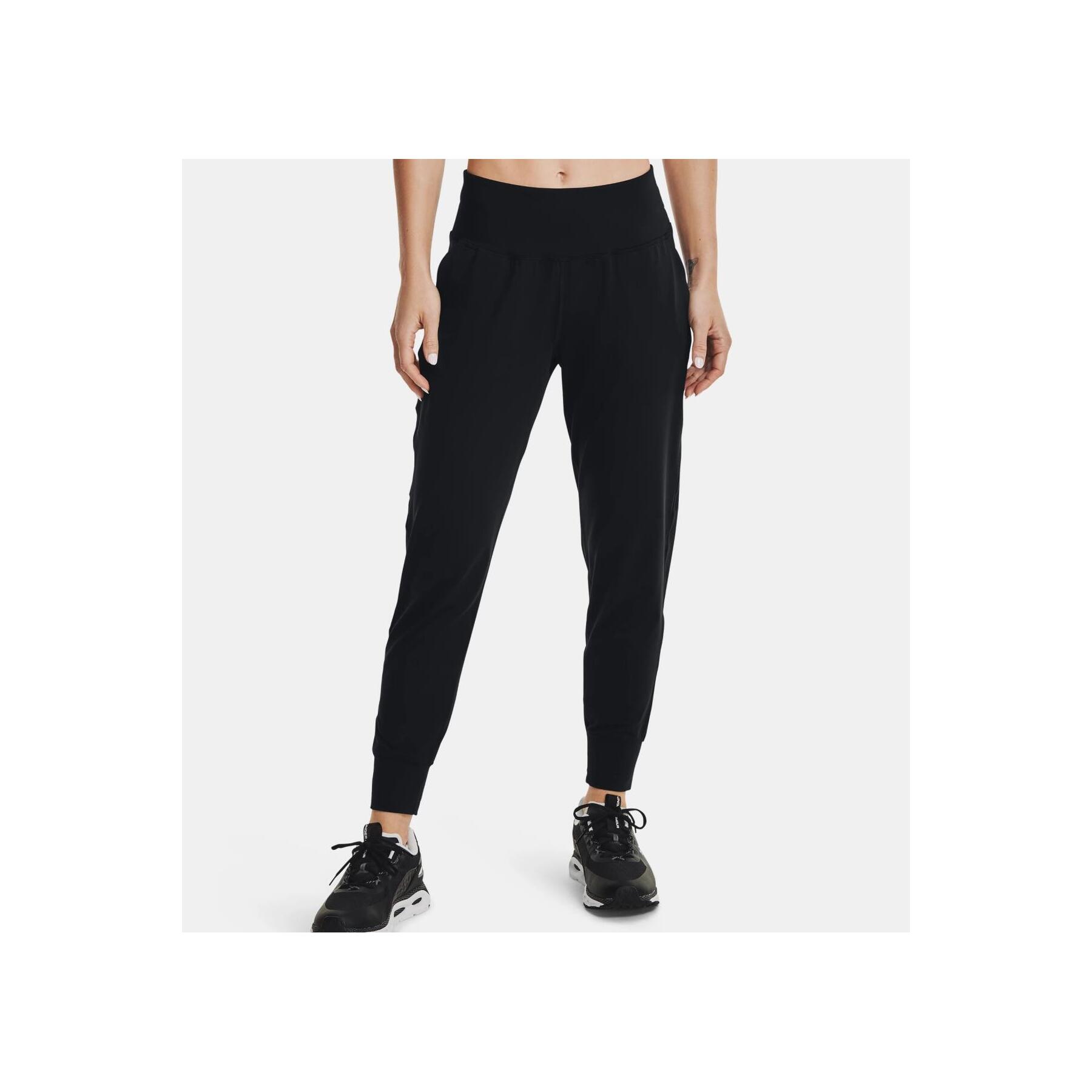 UNDER ARMOUR picture