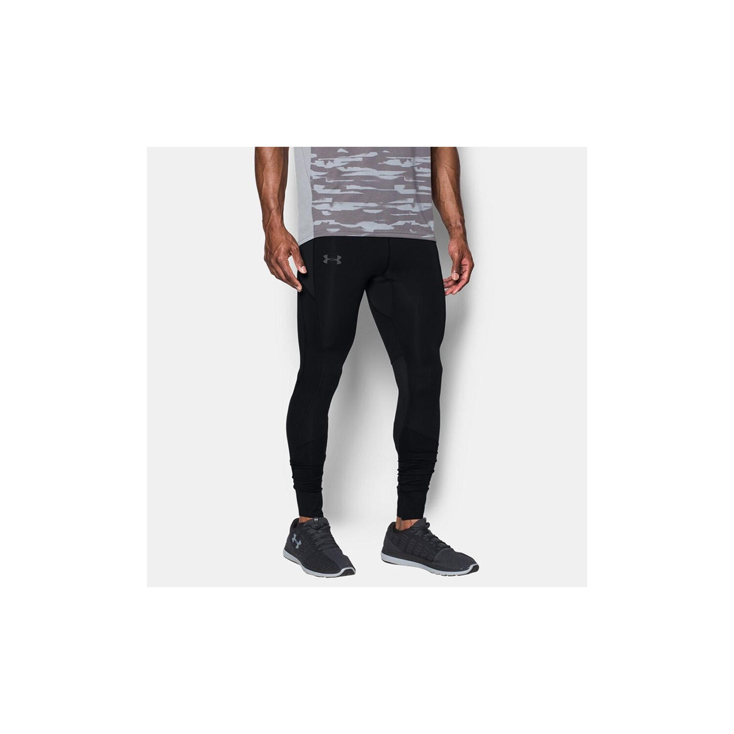 UNDER ARMOUR picture