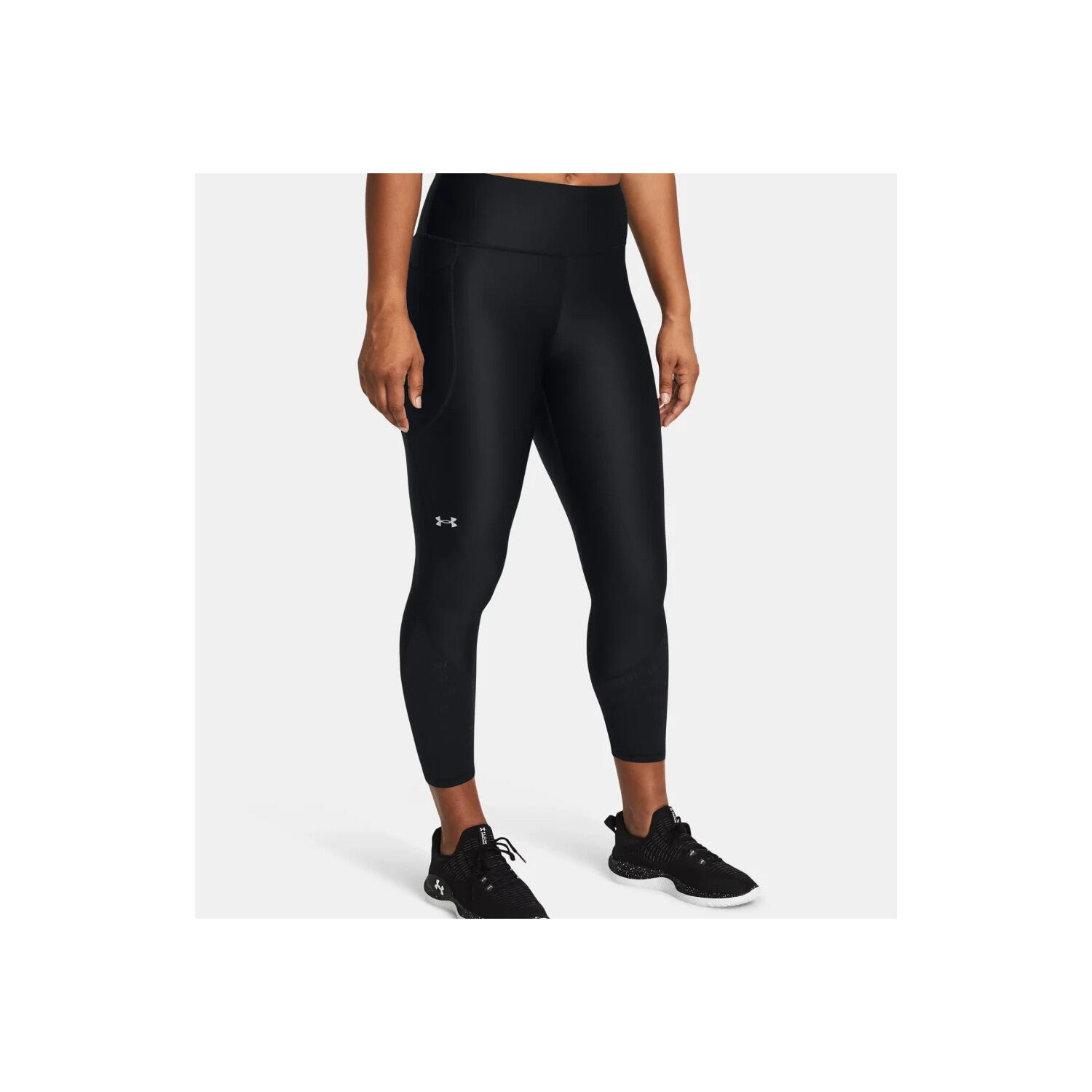 UNDER ARMOUR picture