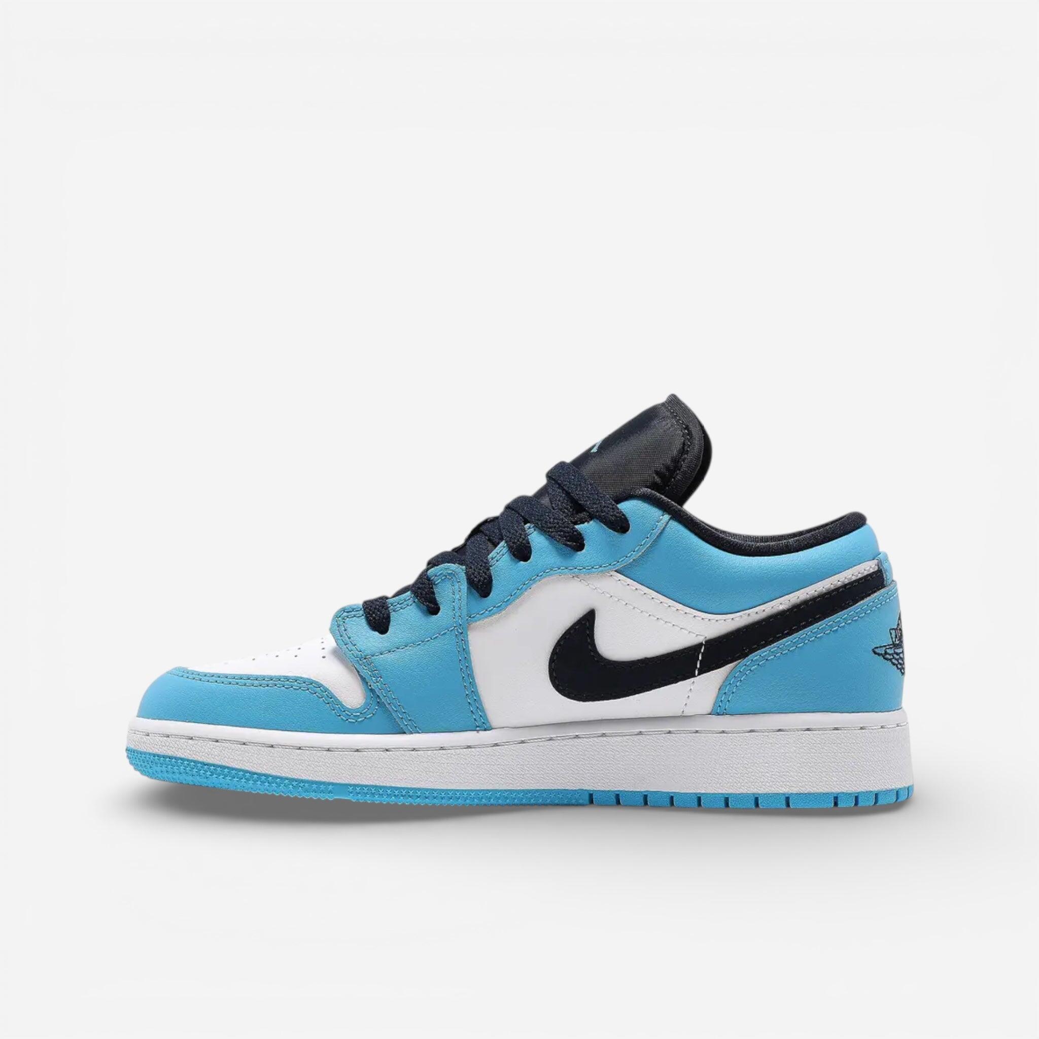 Air Jordan 1 Low UNC (2021) (GS) 2/3