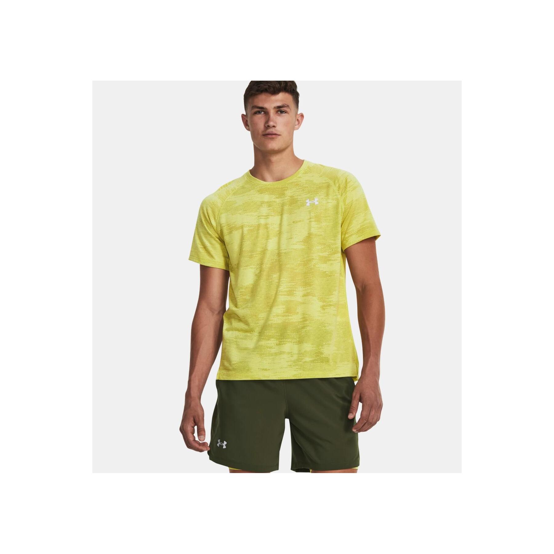 UNDER ARMOUR picture
