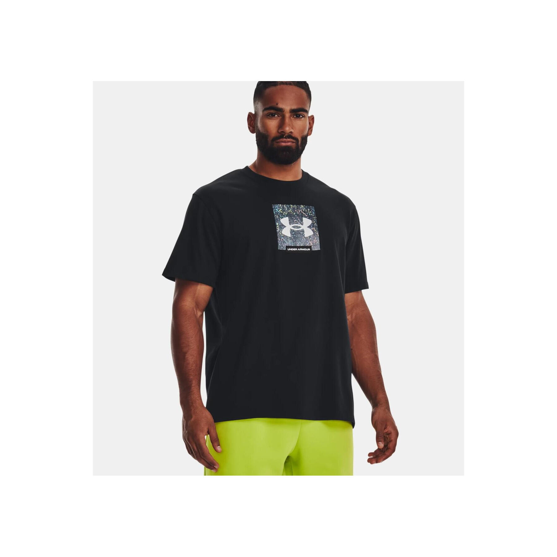 UNDER ARMOUR picture