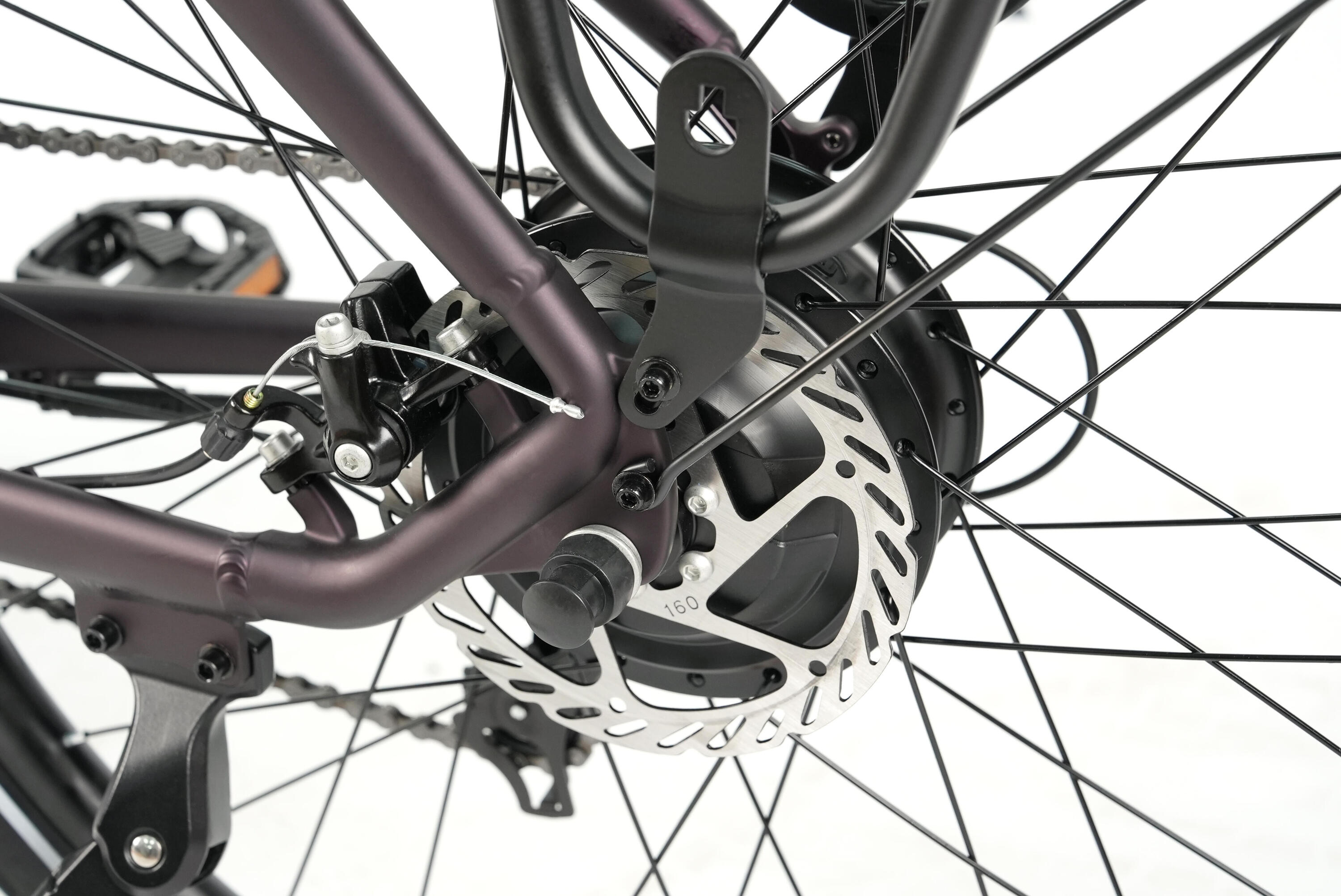 C3SE Bici elettrica 28” 250W 52Nm 100km Shimano 7 velocità 6/7