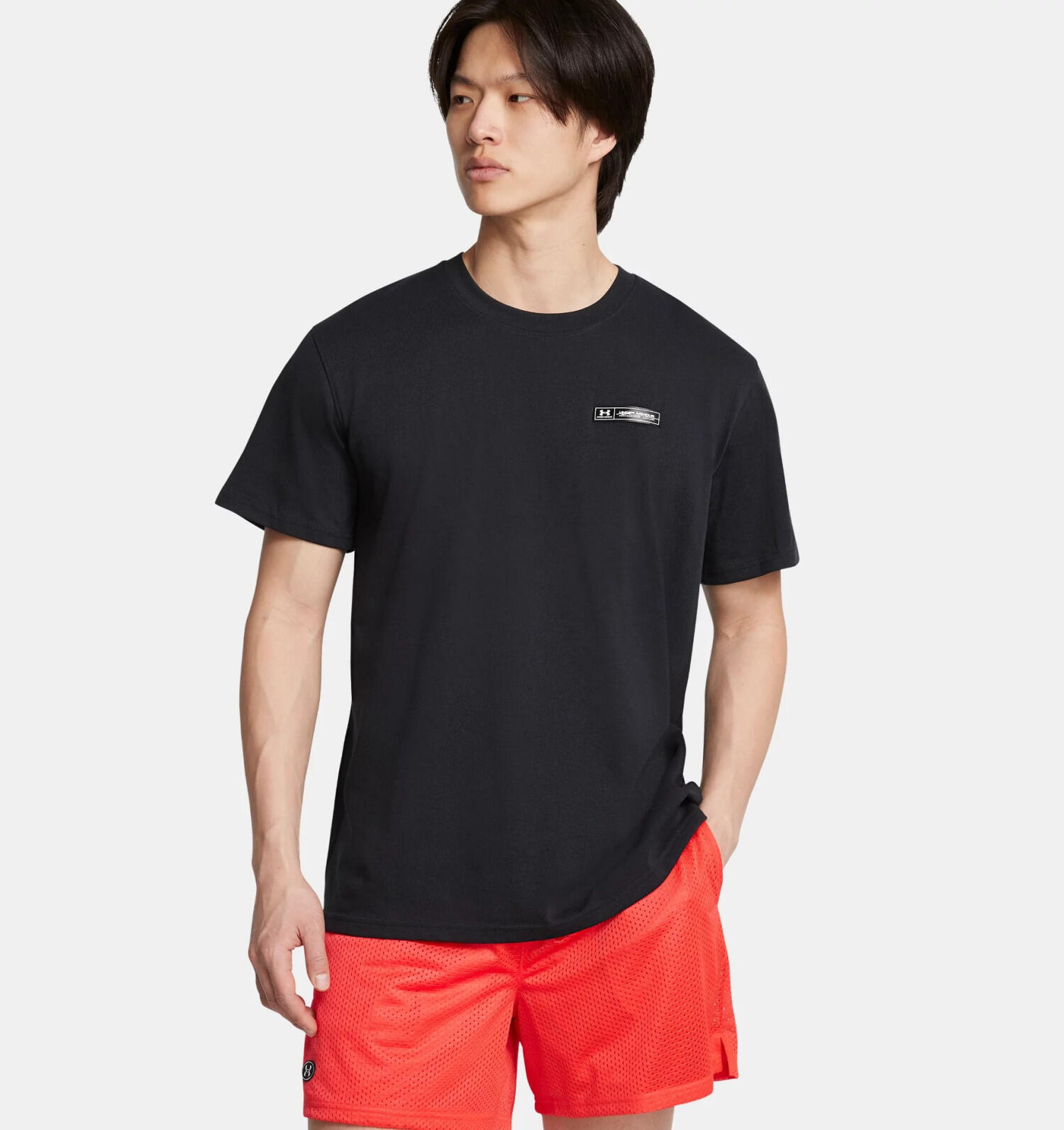 UNDER ARMOUR picture