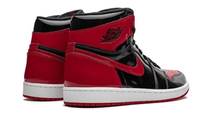 Air Jordan 1 Retro High OG Patent Bred (GS) 3/4