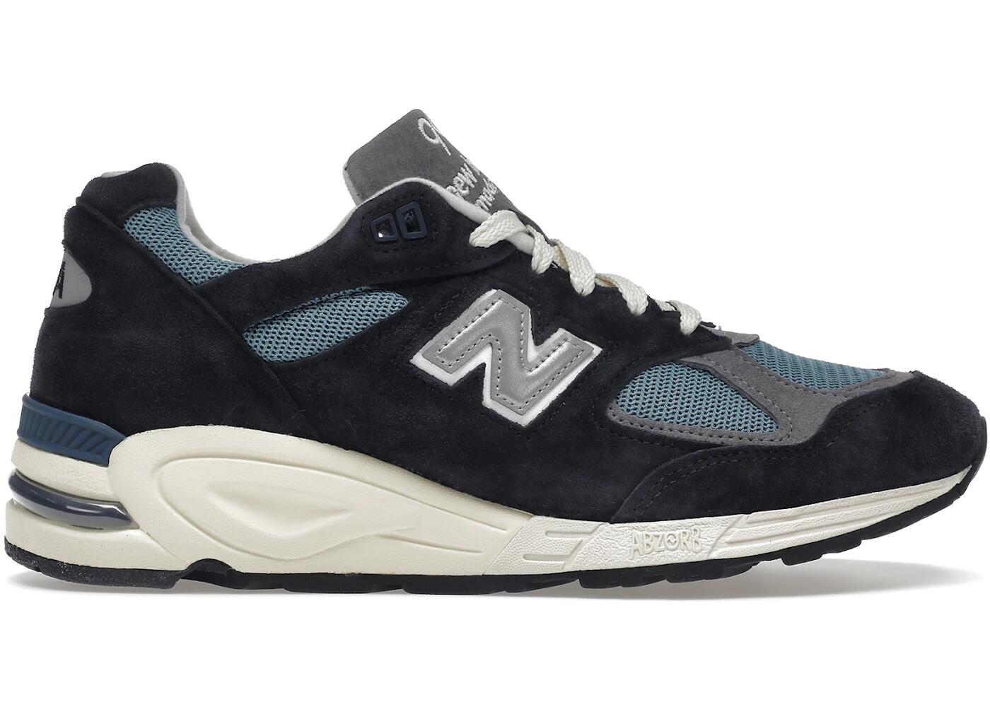 NEW BALANCE picture