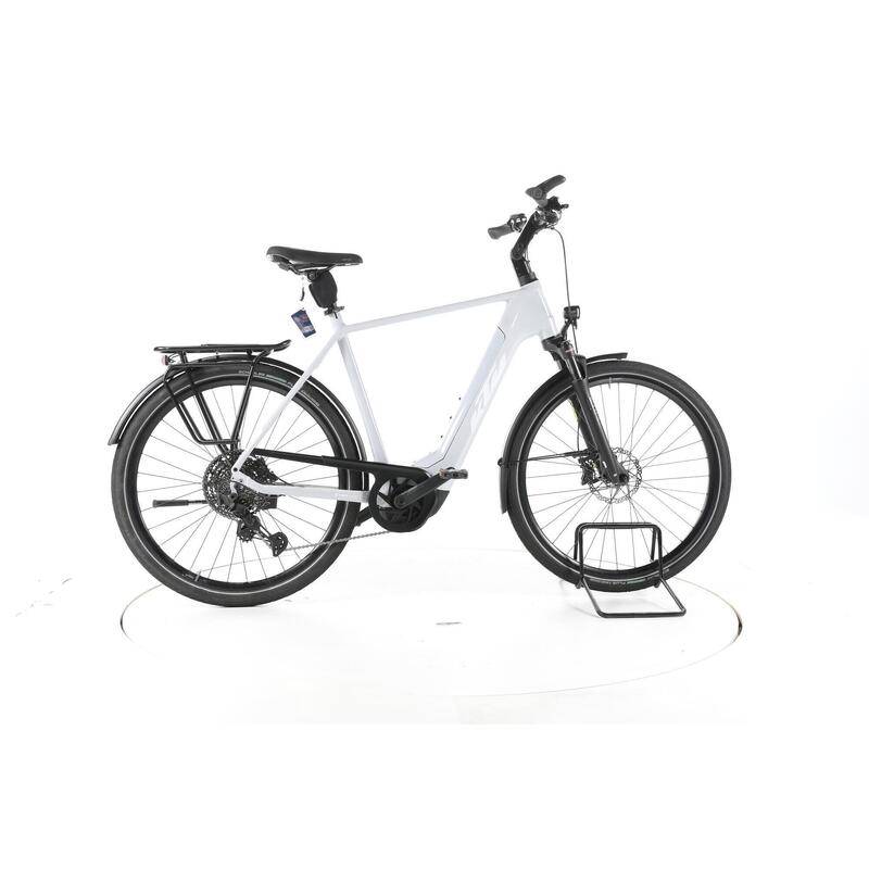 ee380148-f3ba-473e-967e-4a5bee4a1b7c_c4