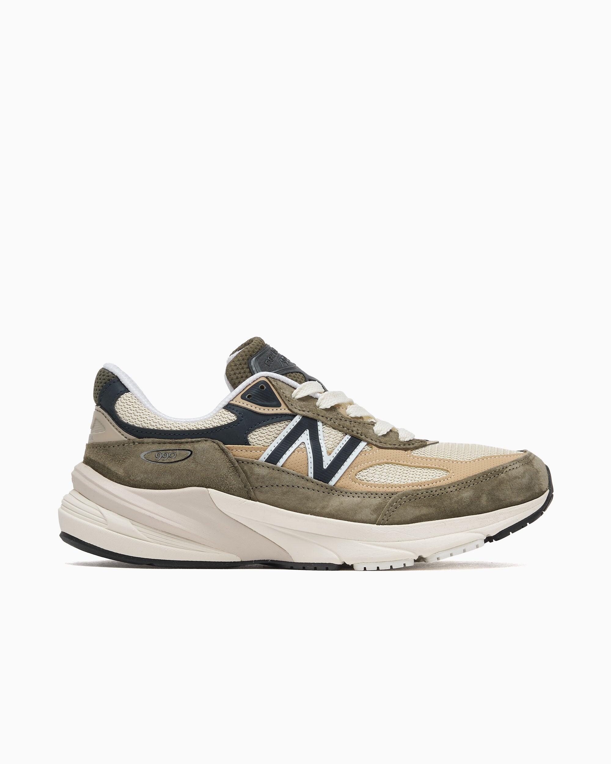 NEW BALANCE picture