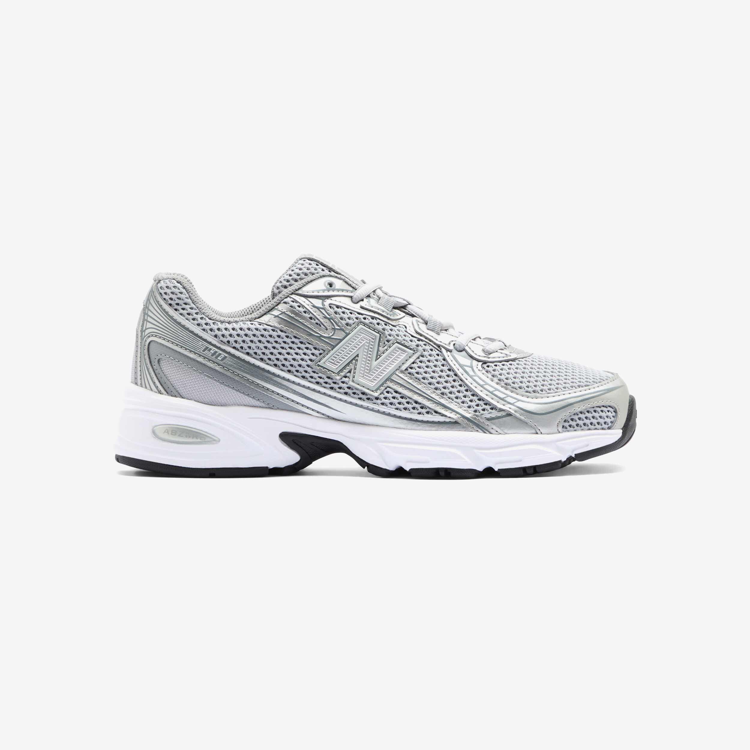 NEW BALANCE picture